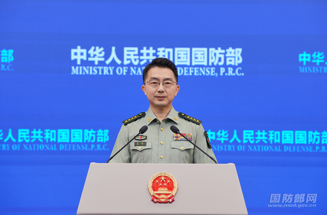 【双语】国防部：愿与美方共同推动两军关系沿着稳定正向轨道行稳致远